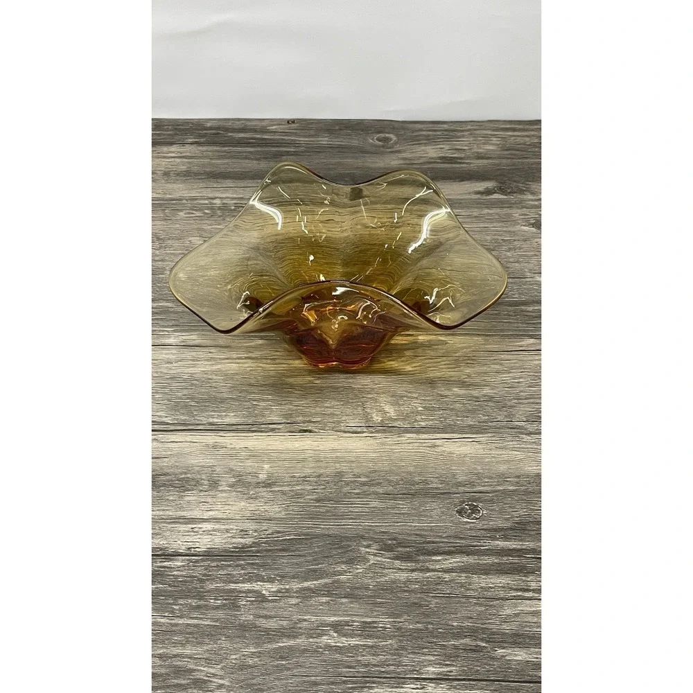 Vintage Amber Hand Blown Art Glass Ruffled Handkerchief Bowl Centerpiece 10in